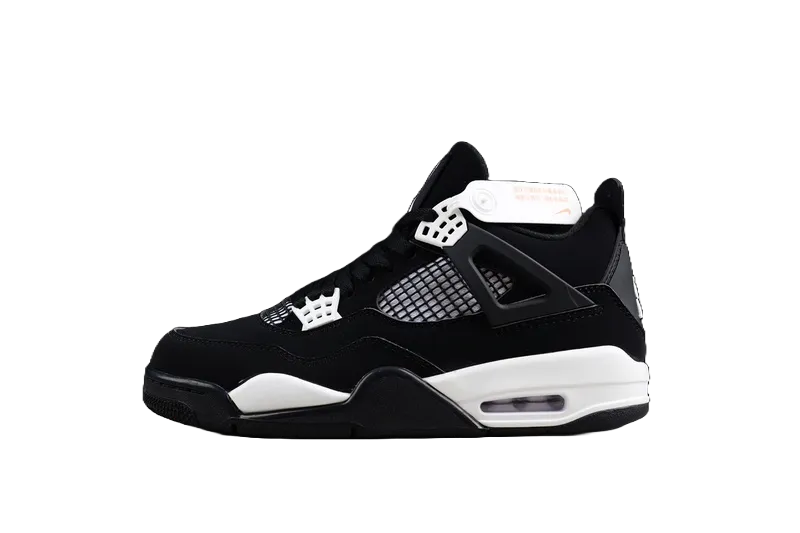 AIR JORDAN 4 RETRO WHITE/BLACK