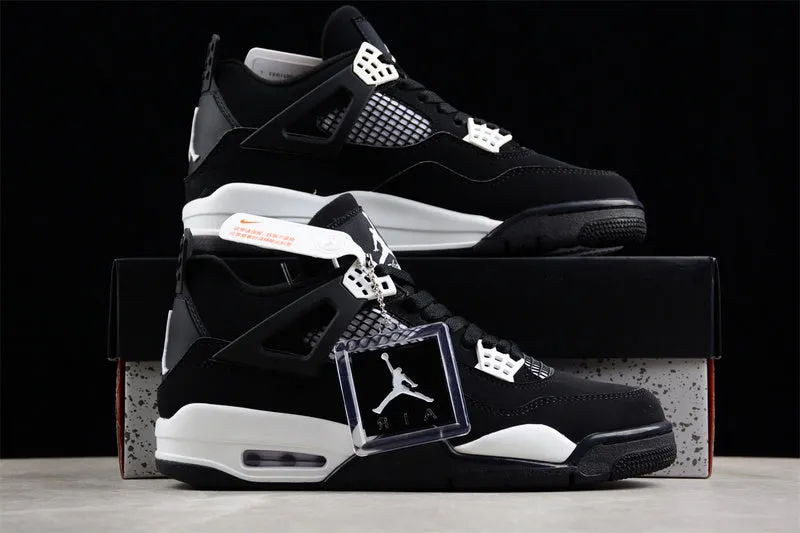 AIR JORDAN 4 RETRO WHITE/BLACK