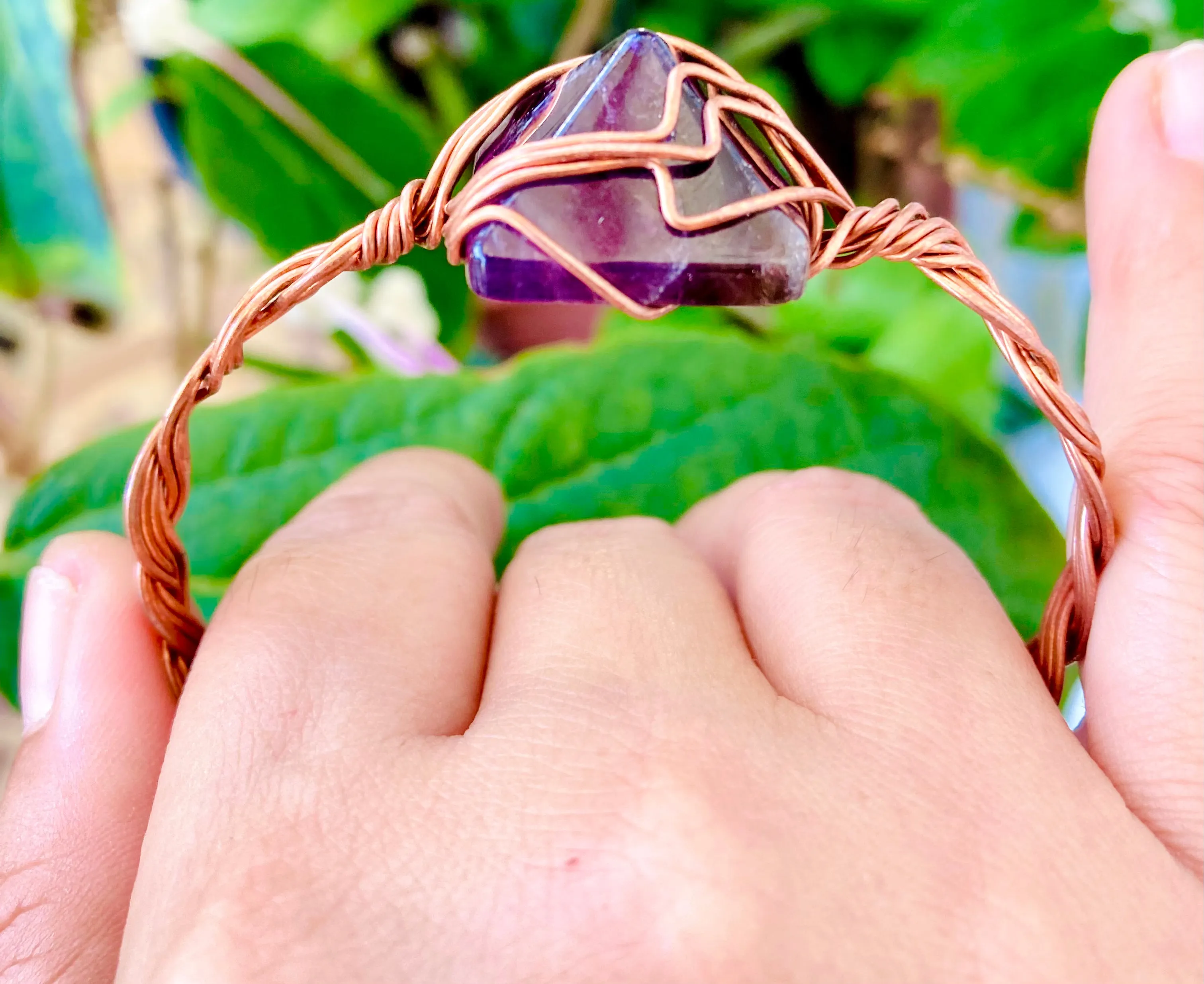 Amethyst Pyramid oro