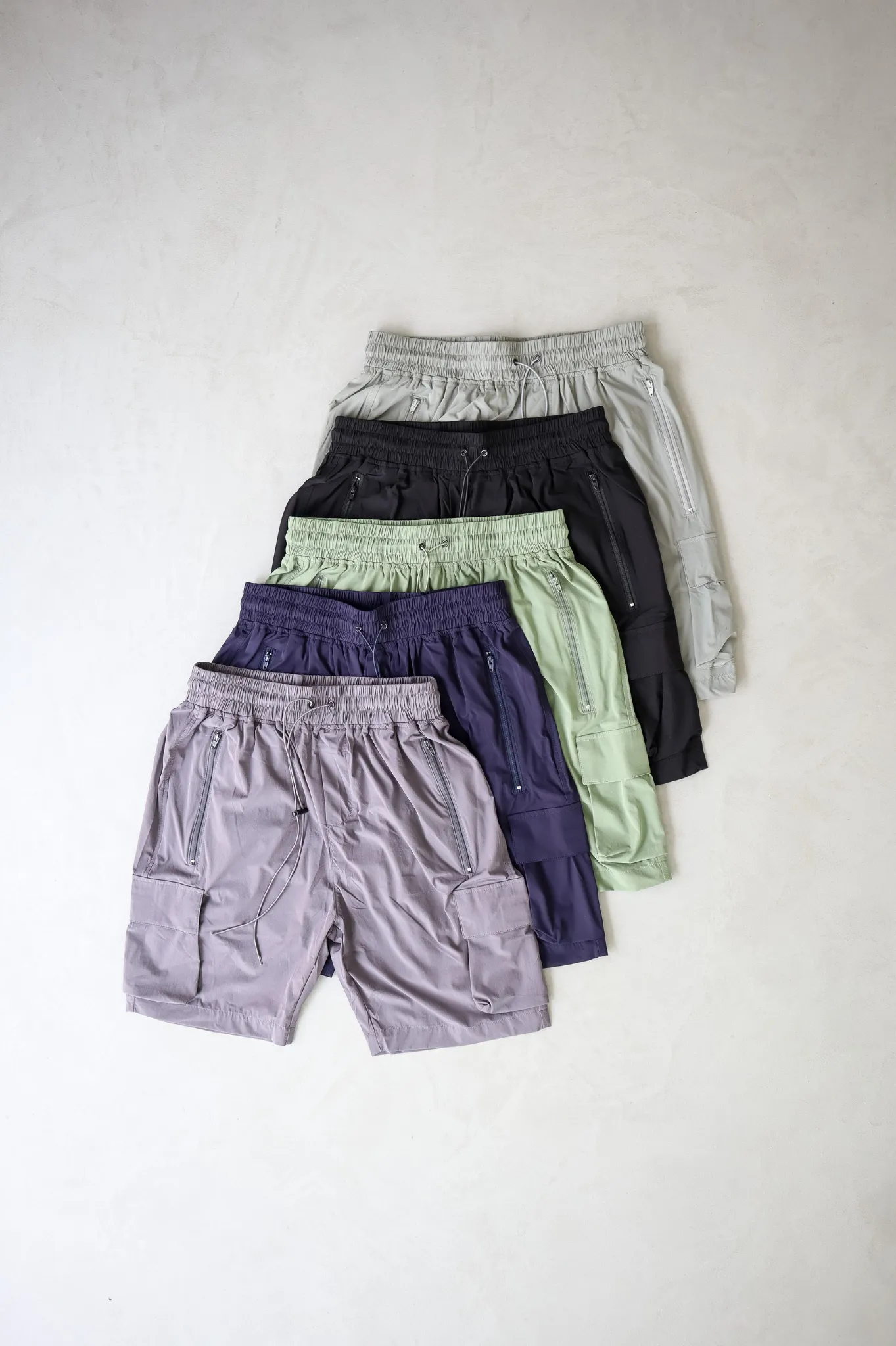 Capo LIGHTWEIGHT Cargo Short - Dark Grey