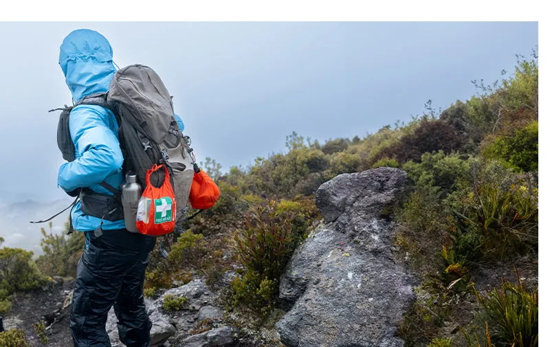 Lightweight Dry Bag First Aid (Like New)