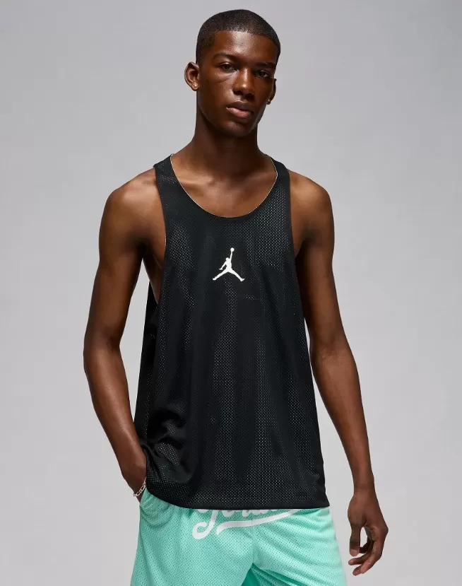 Nike  |Plain Tanks