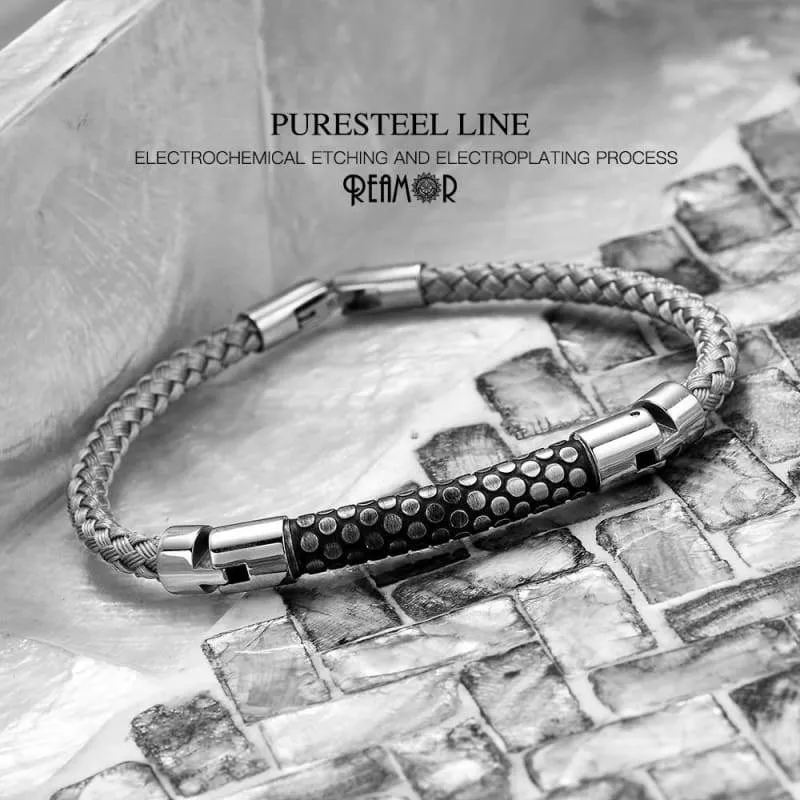 Snake Skin Texture Streamlined Wire Stainless Steel Bracelet 8.26