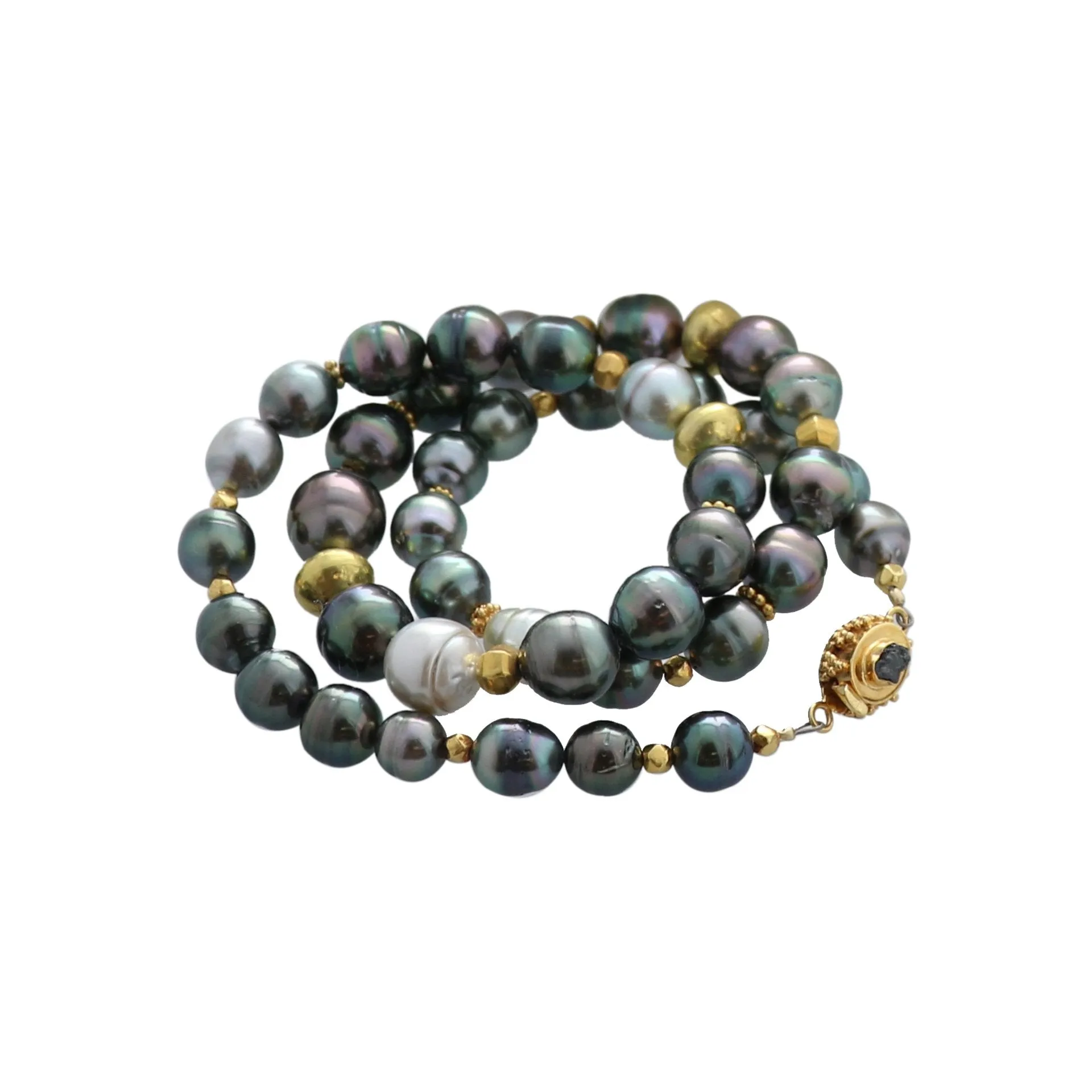 Tahitian Pearl 18K Gold Necklace With Diamond Clasp